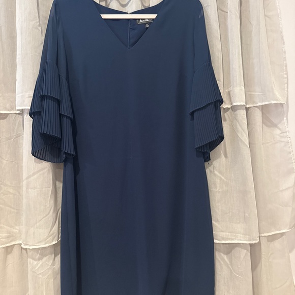 Sam Edelman Navy Blue dress with pleated arms. Love the loose look! - Picture 1 of 6